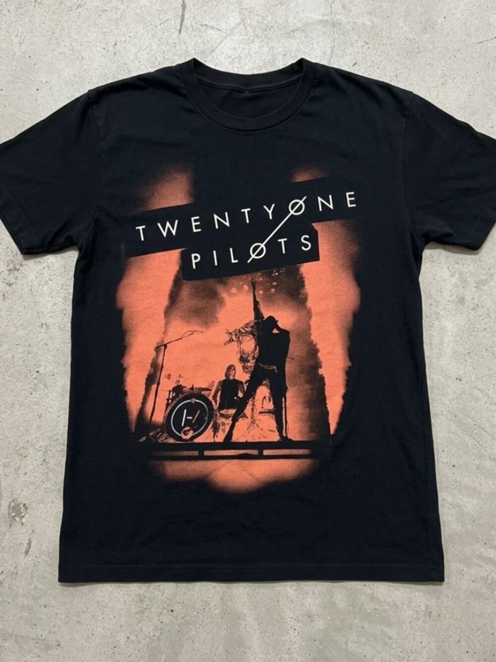Twenty One Pilots 2017 Emotional Roadshow Tour T-Shirt